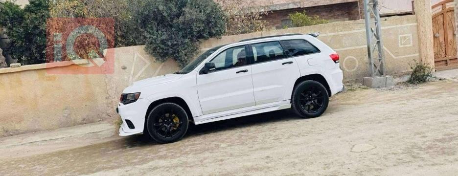 جيب جراند شيروكي